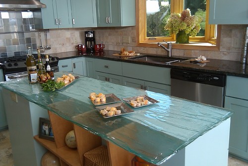 Clear Glass Countertop